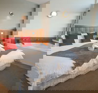 Tides Apartments - Airlie Beach Holiday