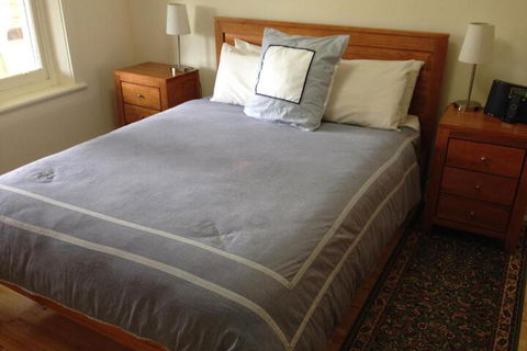 MacDonnell House Naracoorte - Airlie Beach Holiday 3