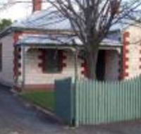 Smith Street Villa Naracoorte - Airlie Beach Holiday