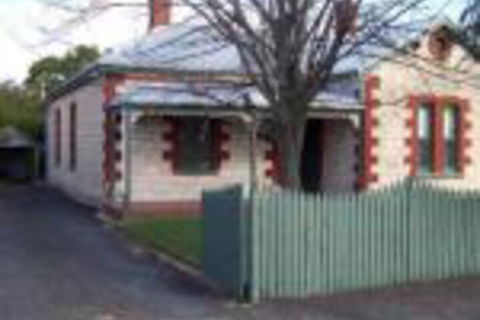 Smith Street Villa Naracoorte - Airlie Beach Holiday 0