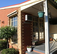 Old Coach Motor Inn - Airlie Beach Holiday