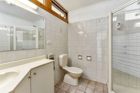 William Macintosh Motor Lodge - Airlie Beach Holiday 2
