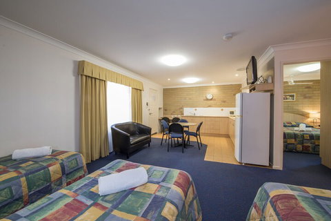 Cotswold Motor Inn - Airlie Beach Holiday 6
