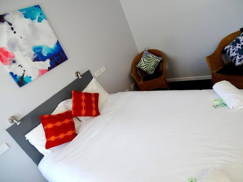 Mercury Motor Inn - Airlie Beach Holiday 1