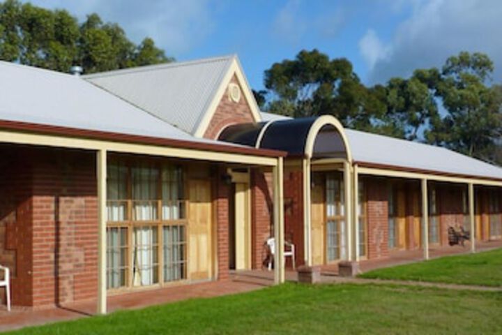 Coonawarra SA Airlie Beach Holiday