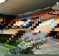 The Commercial Hotel Motel - Airlie Beach Holiday