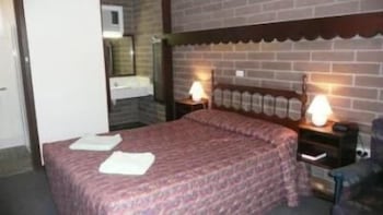 Bordertown Motel - Airlie Beach Holiday 0