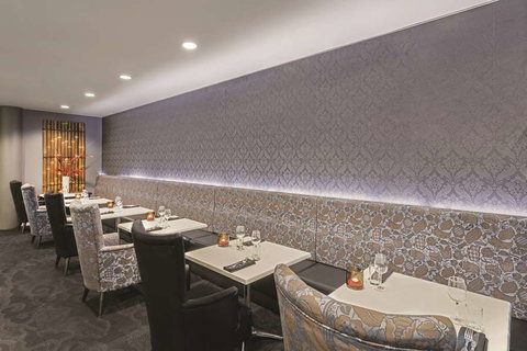 Rendezvous Hotel Perth Central - Airlie Beach Holiday 14