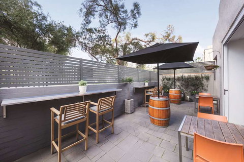 Rendezvous Hotel Perth Central - Airlie Beach Holiday 16