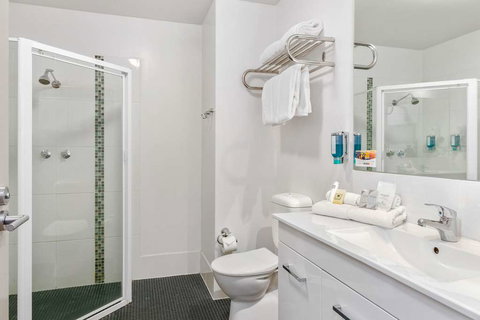 Quality Hotel Dickson - Airlie Beach Holiday 3