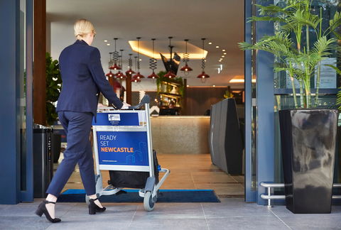 Holiday Inn Express Newcastle - Airlie Beach Holiday 2