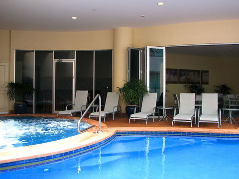 MacArthur Chambers - Airlie Beach Holiday 2