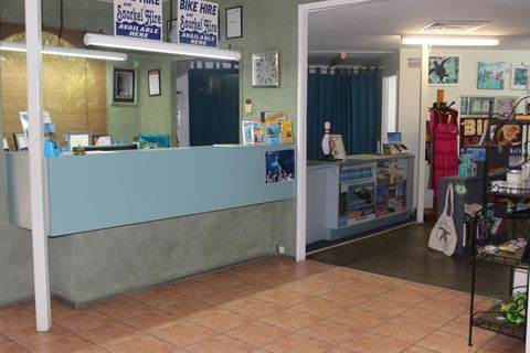 Kellys Beach Resort - Airlie Beach Holiday 1