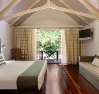 Hamilton Island Palm Bungalows - Airlie Beach Holiday
