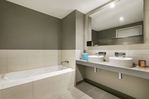 Quest Brighton on the Bay - Airlie Beach Holiday 4
