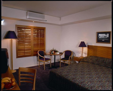 Kingsford Smith Motel - Airlie Beach Holiday 2