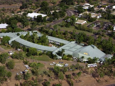 Mercure Kakadu Crocodile Hotel - Airlie Beach Holiday 0