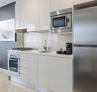 Meriton Suites Zetland - Airlie Beach Holiday