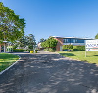 Hawkesbury Race Club Motel - Airlie Beach Holiday