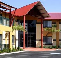 Warners at the Bay Motel - Airlie Beach Holiday