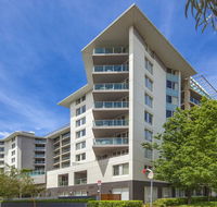 Pacific Suites Canberra - Airlie Beach Holiday