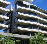 Accommodate Canberra - Realm Residences - Airlie Beach Holiday