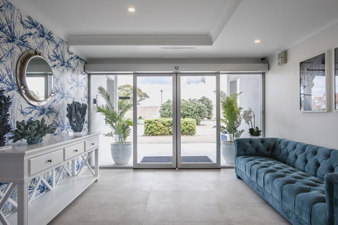 Marina Hotel - Airlie Beach Holiday 18