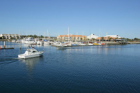 Marina Hotel - Airlie Beach Holiday 39