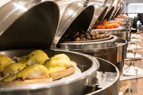 Hotel Grand Chancellor Adelaide - Airlie Beach Holiday 18