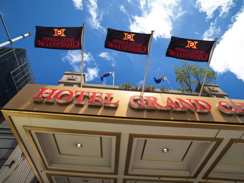 Hotel Grand Chancellor Adelaide - Airlie Beach Holiday 4