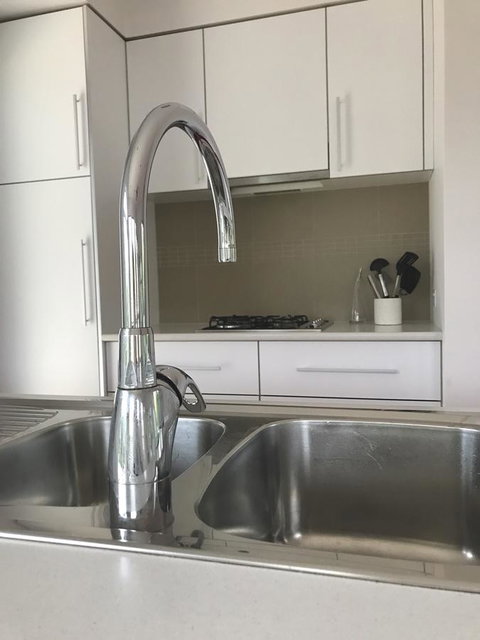 S T U D I O 22 Peaceful Retreat With Garden Views - Airlie Beach Holiday 7