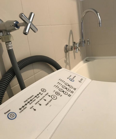 S T U D I O 22 Peaceful Retreat With Garden Views - Airlie Beach Holiday 8