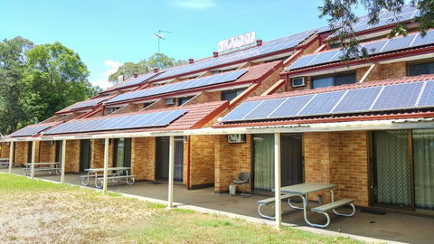 Windsor Terrace Motel - Airlie Beach Holiday 13