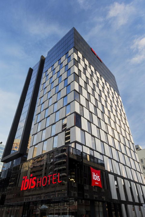 Ibis Adelaide - Airlie Beach Holiday 16