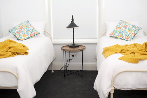 Two Cow Cottage Bed & Breakfast - Airlie Beach Holiday 29