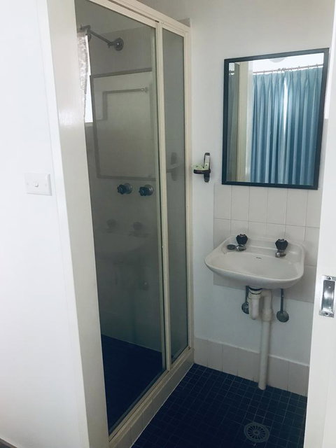 OCEAN BREEZE MOTEL - Airlie Beach Holiday 7