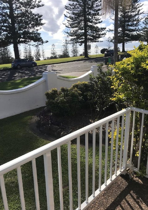 OCEAN BREEZE MOTEL - Airlie Beach Holiday 19