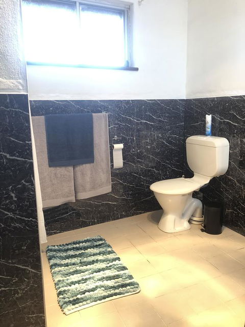 Aussie Opal Diggers Outback Retreat-Undergound - Airlie Beach Holiday 19