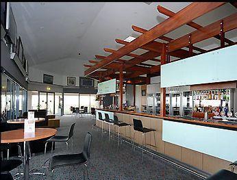 Lady Bay Hotel - Airlie Beach Holiday 11