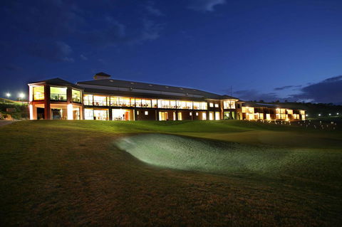 Lady Bay Hotel - Airlie Beach Holiday 0