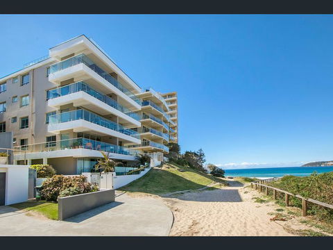 Beachfront Bliss - Airlie Beach Holiday 19