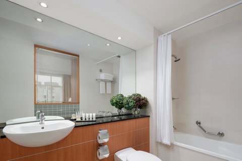 Rydges Newcastle - Airlie Beach Holiday 14