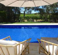 Amande Bed and Breakfast - Airlie Beach Holiday