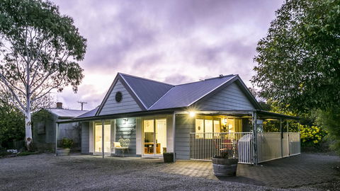 One Tree Bed And Breakfast - Airlie Beach Holiday 0