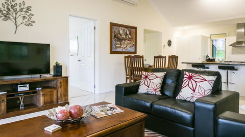 One Tree Bed And Breakfast - Airlie Beach Holiday 6
