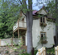 Aldgate Creek Cottage Bed and Breakfast - Airlie Beach Holiday