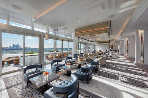 Crown Towers Perth - Airlie Beach Holiday 11