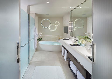 Crown Towers Perth - Airlie Beach Holiday 25