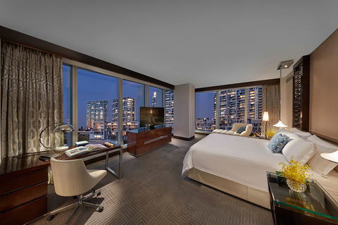 Crown Towers Perth - Airlie Beach Holiday 24