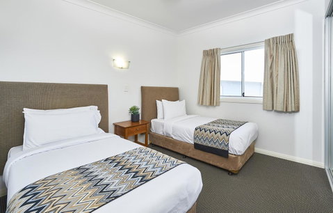 Harbour View Apartments - Airlie Beach Holiday 4